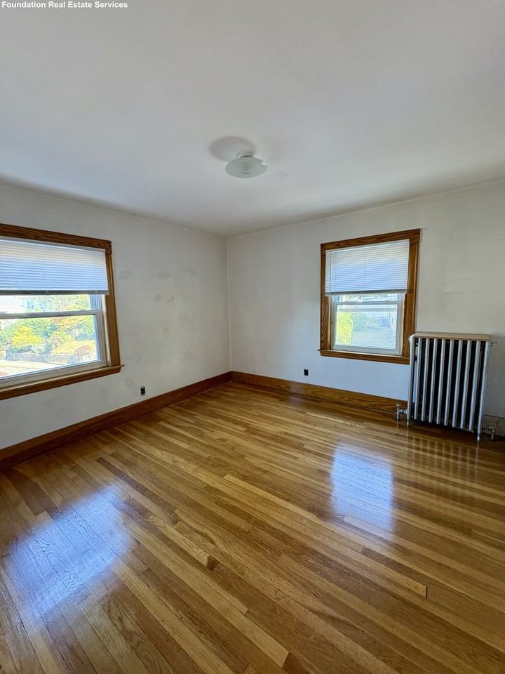 27 S Crescent Circuit #1 - Photo 7 of 15