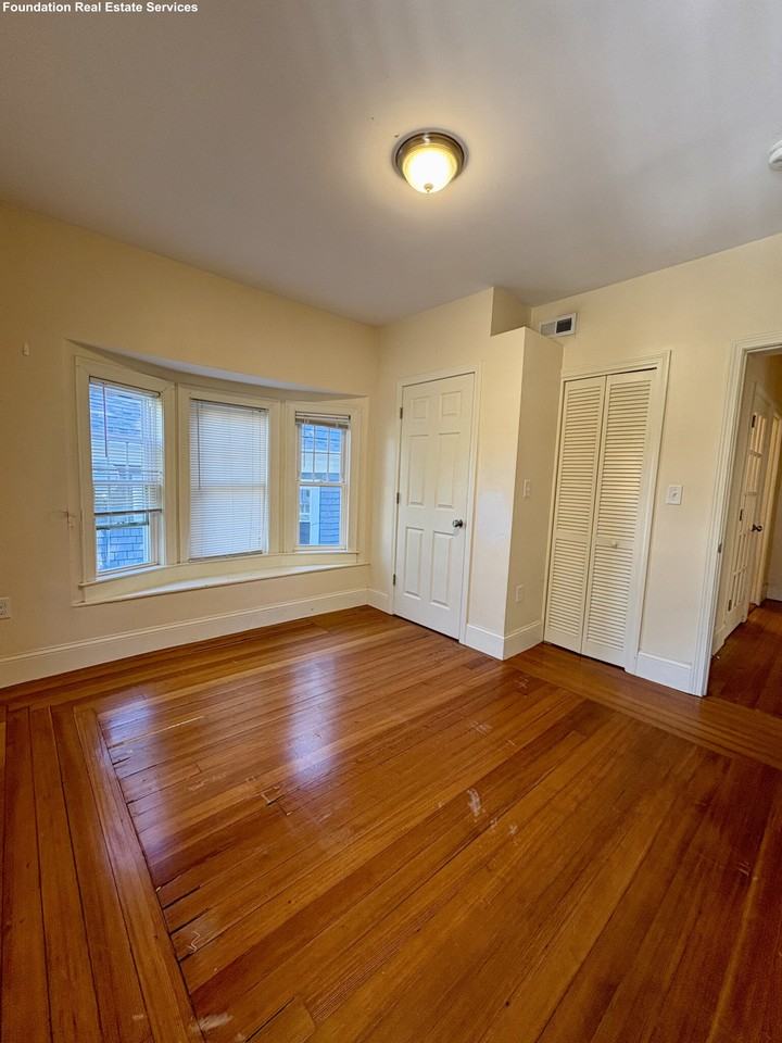 74 Brooks St #2 - Photo 3 of 21