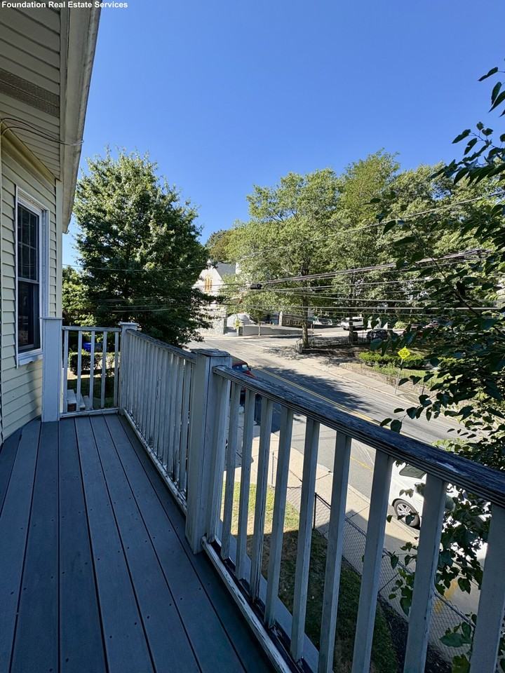 74 Brooks St #2 - Photo 5 of 21