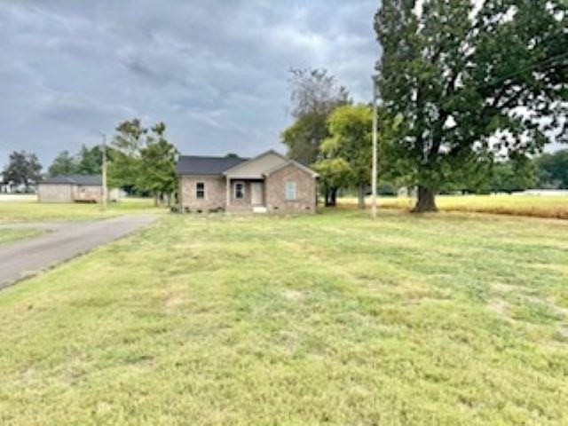 708 Timothy Lane - Photo 2 of 17