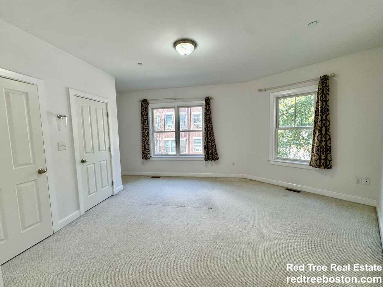 81 Westminster Ave #B - Photo 7 of 26