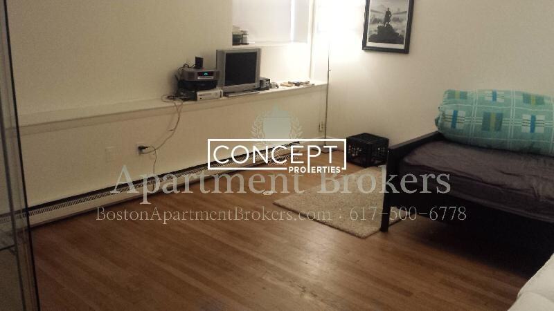 10 Armington St #1 - Photo 5 of 11