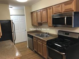 1626 W Estes Ave #1F - Photo 1 of 1
