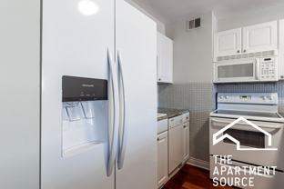 445 W Wellington Ave #09H - Photo 1 of 1