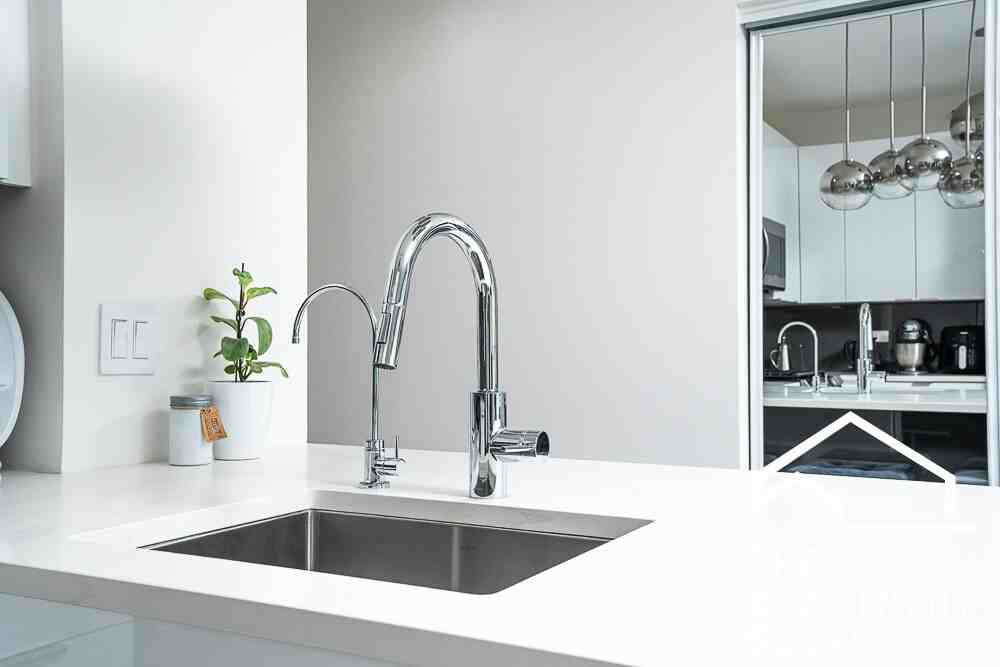 757 N Orleans St #1802 - Photo 4 of 23