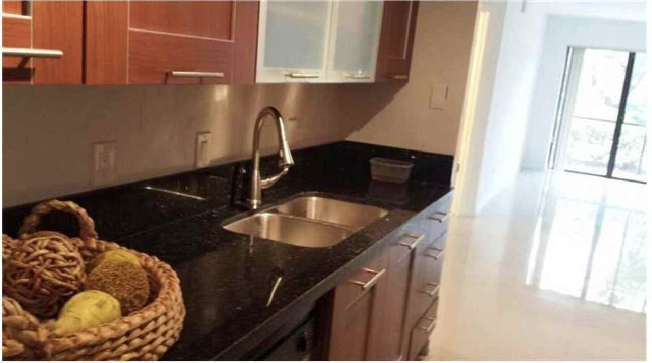 8789 Nw 39th St #8789 - Photo 7 of 26