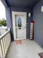 featured image of 9704 Ventnor Ave