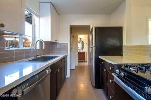 3619 E Fairmount St #9 - Photo 1 of 1