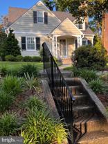 4027 Deepwood Rd - Photo 1 of 1