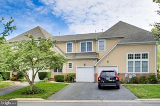 8818 Howard Forest Ln - Photo 1 of 1