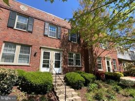 1401 S Edgewood St #503 - Photo 1 of 1