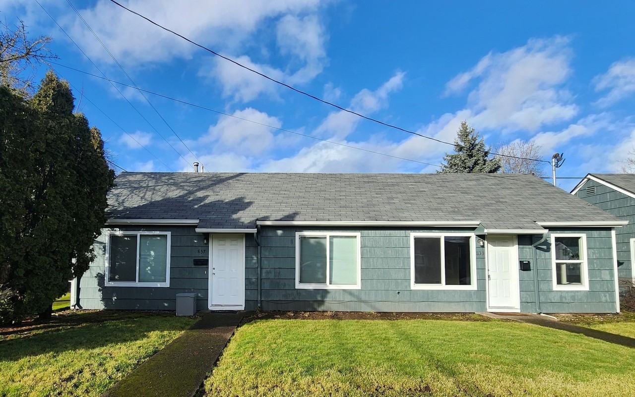 410 - 11th Ave 4-Plex - Photo 3 of 14