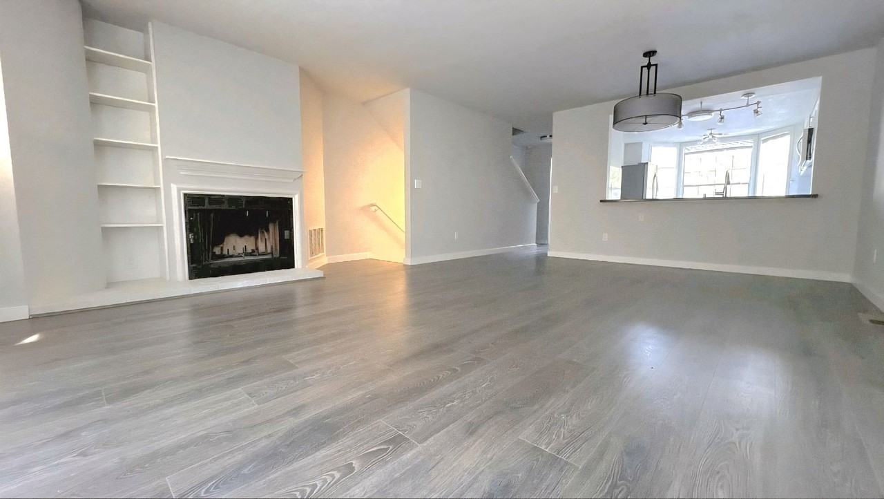 10231 Ne 129th Ln - Photo 3 of 9