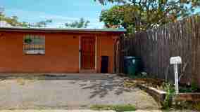 702 Columbia - Photo 1 of 1