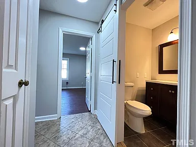 1607 Atkins Rd - Photo 2 of 11