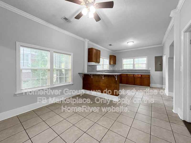 630 E Gage Ave - Photo 6 of 21