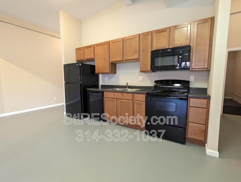 7024 Pennsylvania Ave - Photo 2 of 11