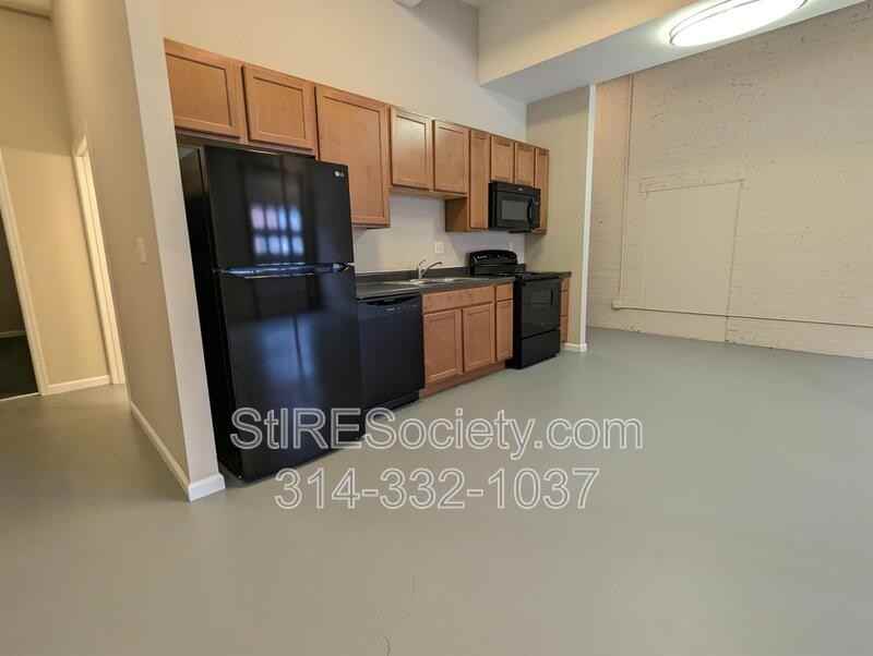 7024 Pennsylvania Ave - Photo 4 of 11
