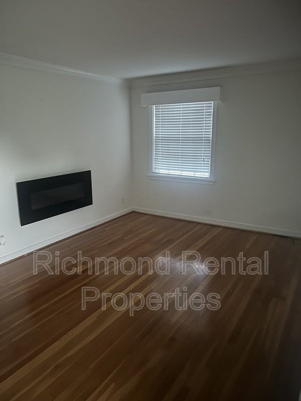 5021 Thrush Ln - Photo 5 of 16