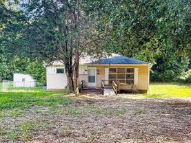 416 Burbank St - Photo 1 of 1