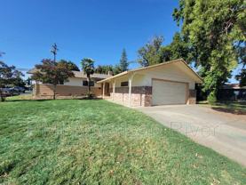 9060 Talisman Dr - Photo 1 of 1
