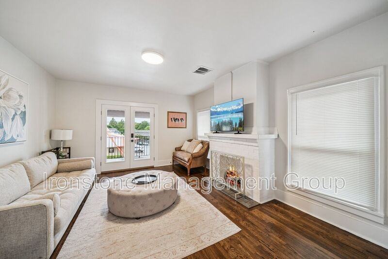 1435 S Peoria Ave - Photo 5 of 28