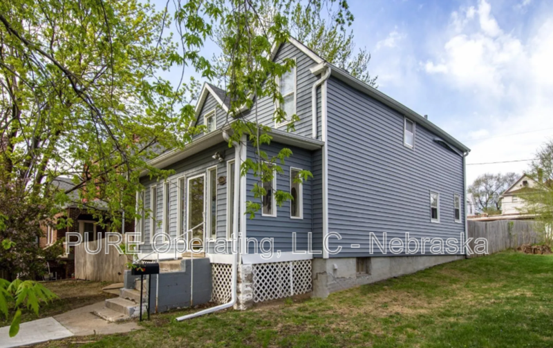 1306 S 31st St - Photo 2 of 46