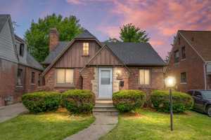 featured image of 12527 Longview St