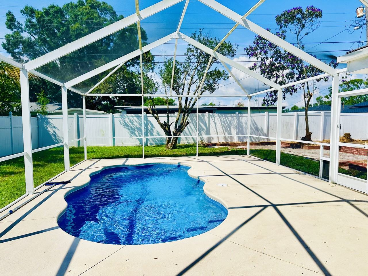 3533 Yardley Avenue North - Photo 2 of 14