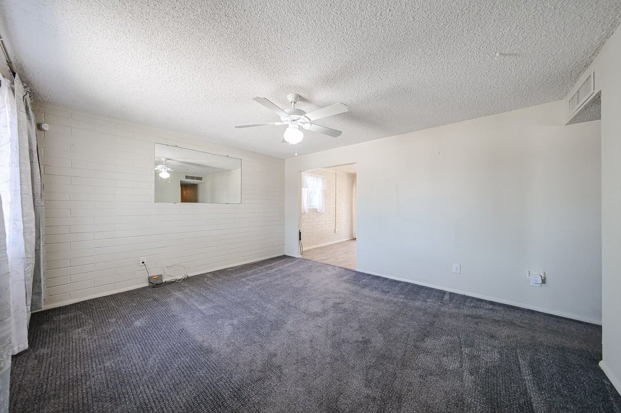 7901 Kimsey Lane - Photo 5 of 36