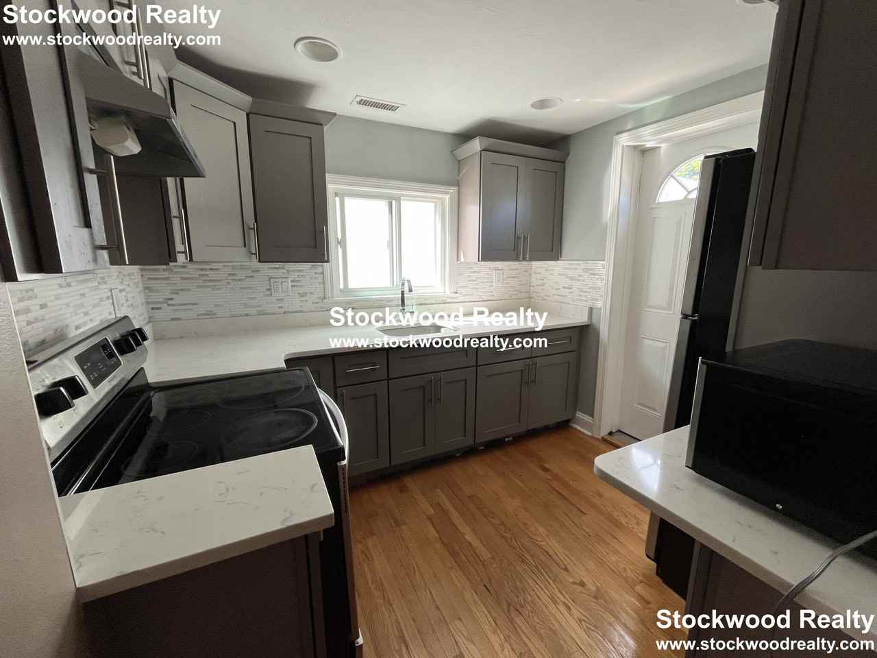 949 Dorchester Ave #3 - Photo 2 of 43