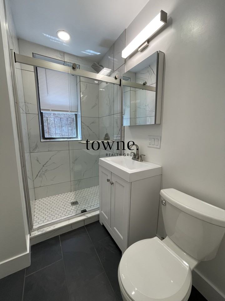 Peterborough St #18 - Photo 3 of 6