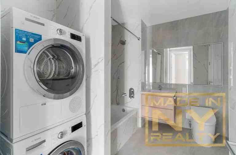 52nd St #7C - Photo 7 of 20