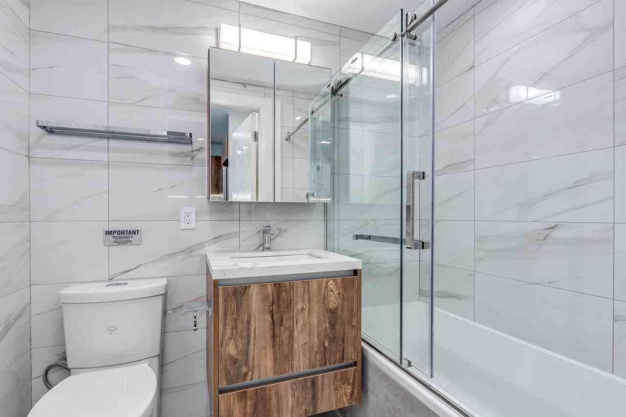 1168 Pendrell Street - Photo 15