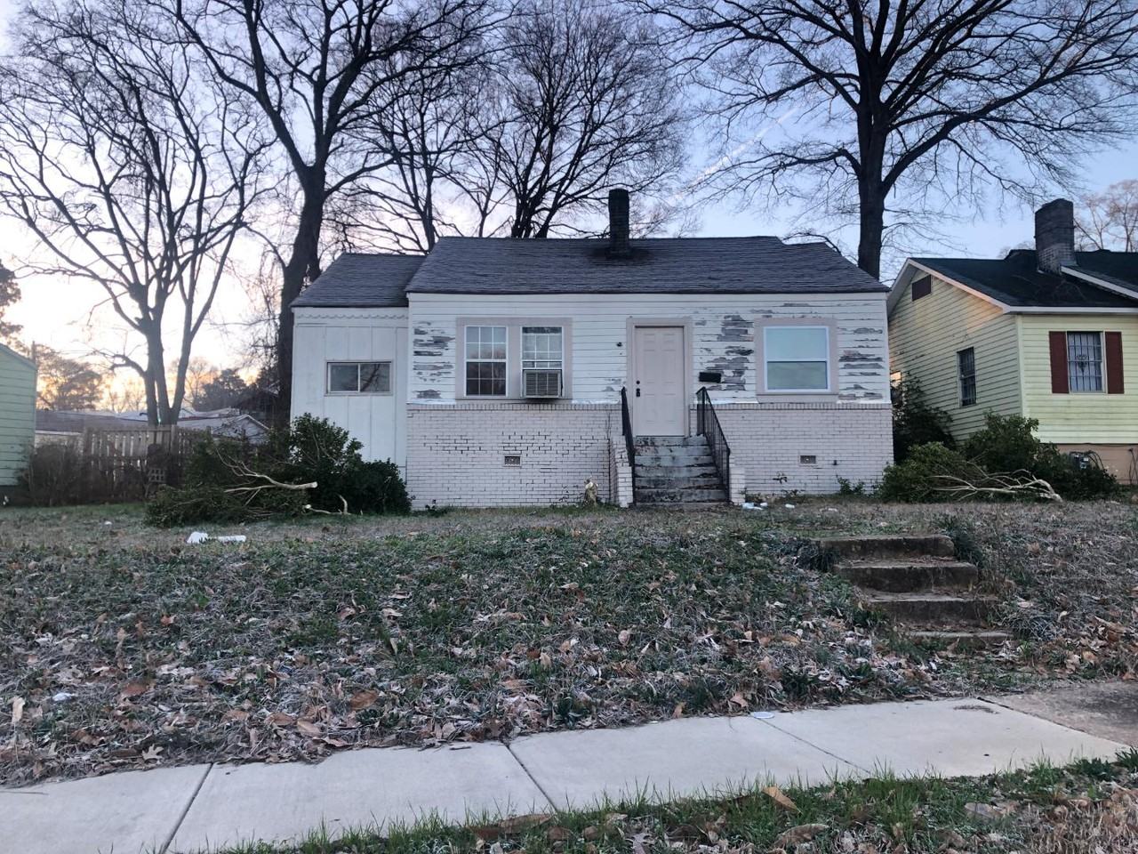 1013 Valley Road Pl - Photo 4 of 11