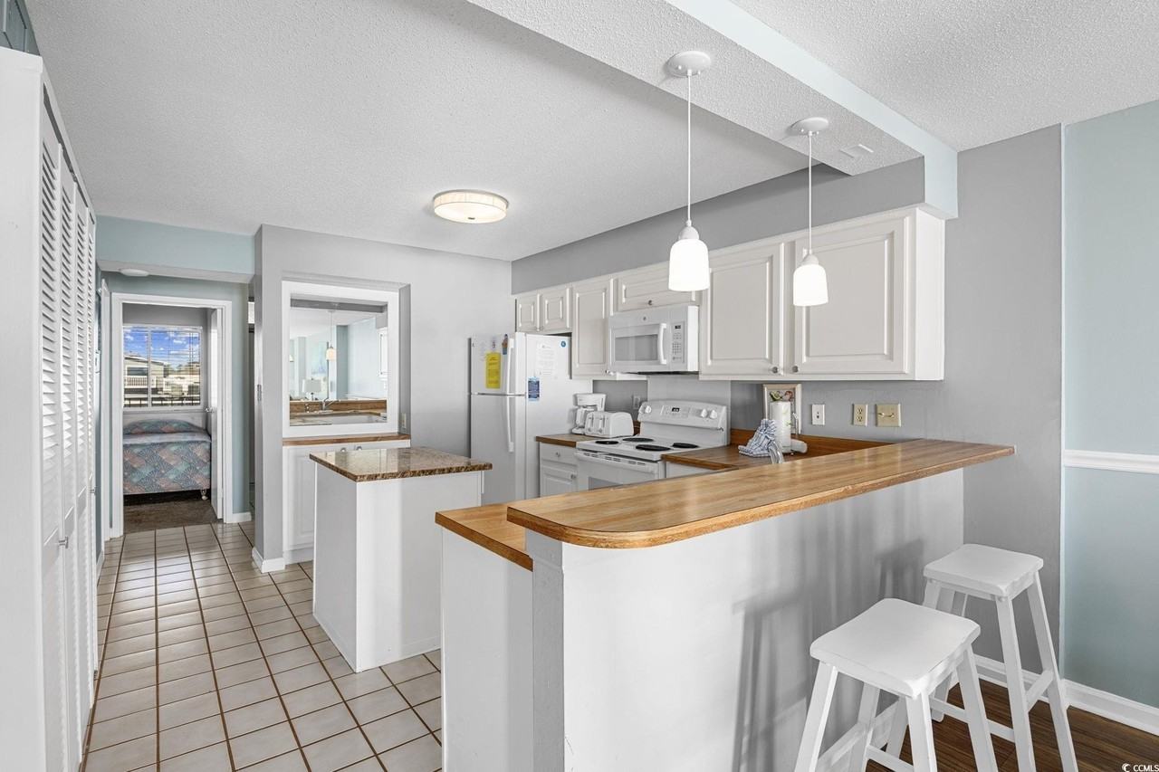 4701 S Ocean Blvd - Photo 4 of 31