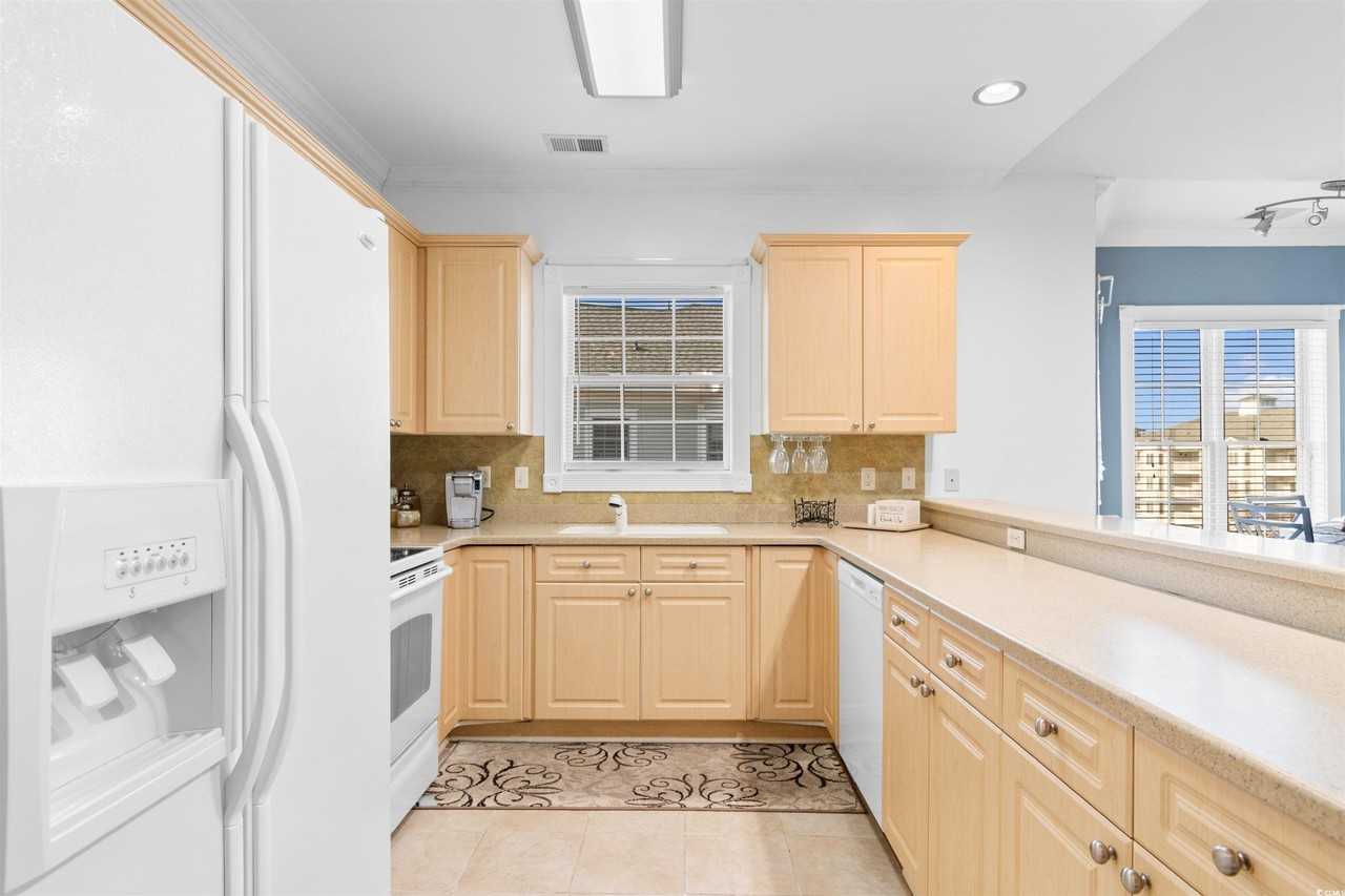 4891 Luster Leaf Circle - Photo 4 of 36