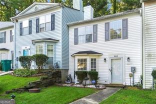 1068 Huntington Trce Se - Photo 1 of 1