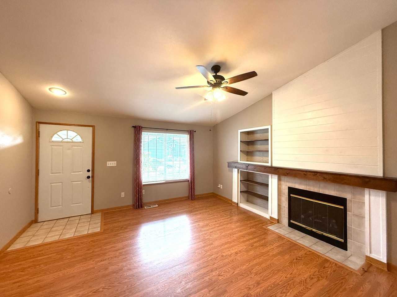 16941 Allison St Se - Photo 7 of 27