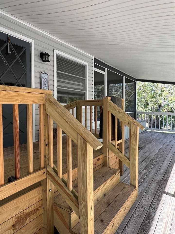 50 Palm Drive - Photo 3 of 24