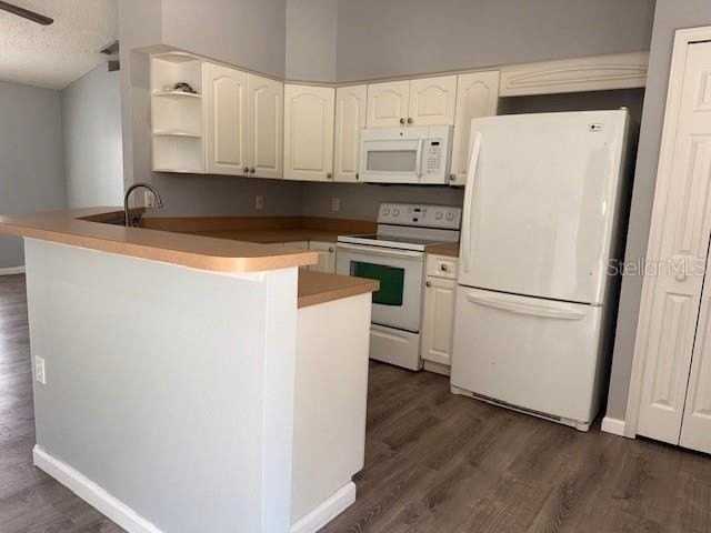 2849 Courtland Blvd - Photo 7 of 15