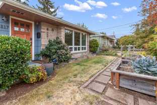 3817 Sw Kenyon St - Photo 1 of 1