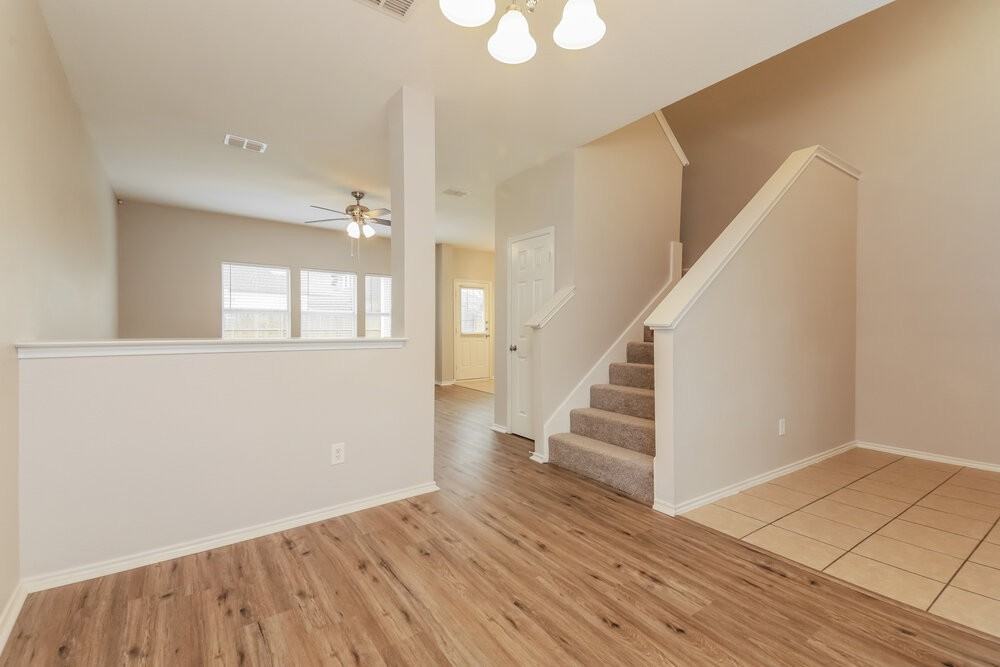 2026 Gardenia Dr - Photo 6 of 17