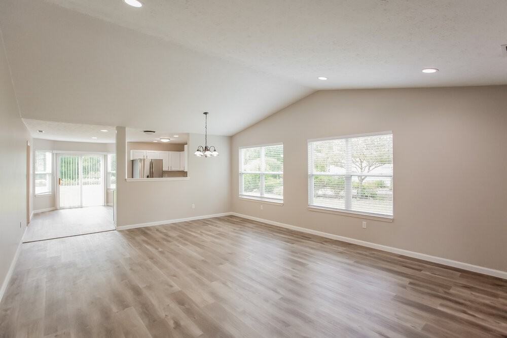 16901 Peach Ln - Photo 4 of 16