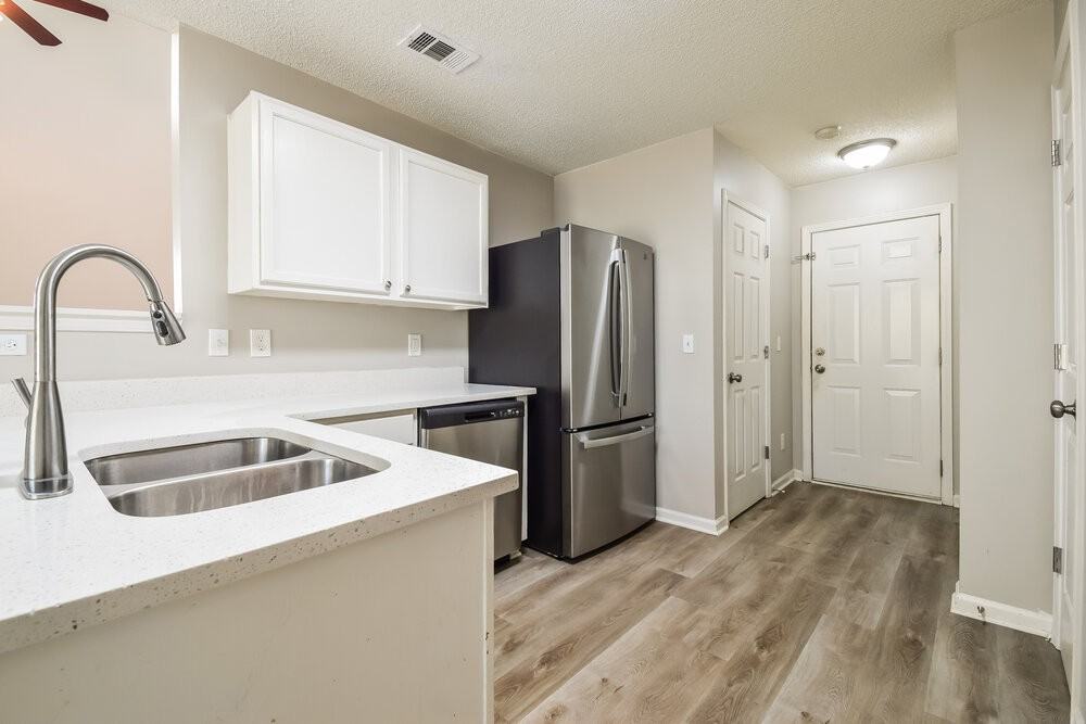 3419 Sable Chase Ln - Photo 7 of 17