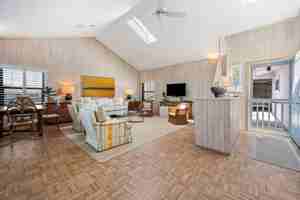 featured image of 173 Norris Dr