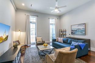 Saint Charles Avenue 1430 - Photo 1 of 1