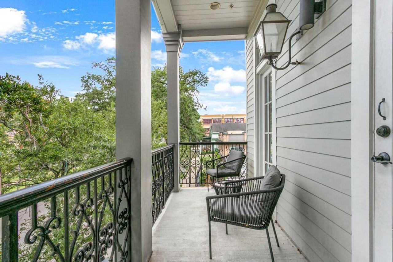 1430 Saint Charles Avenue - Photo 2 of 36