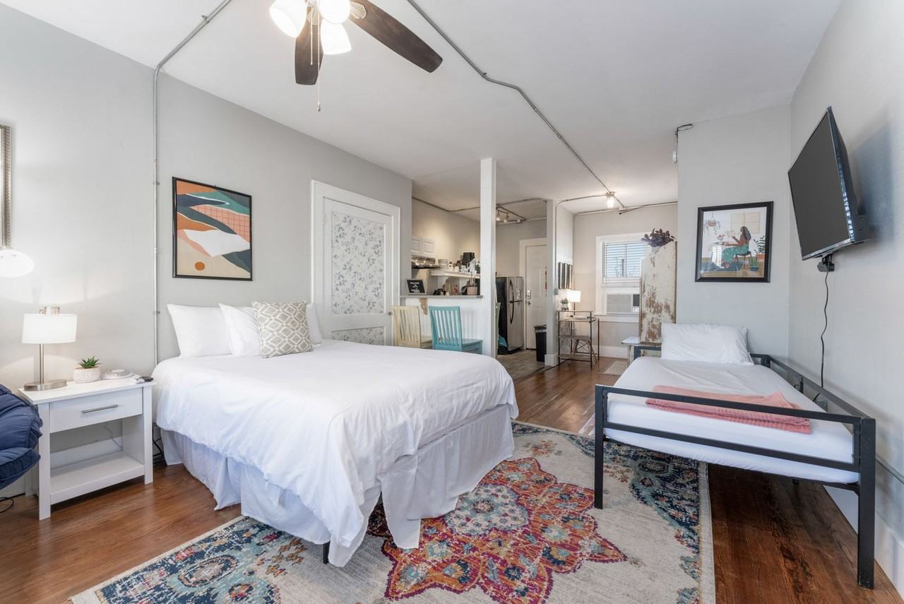 304 Power St #1268423P - Photo 7 of 24