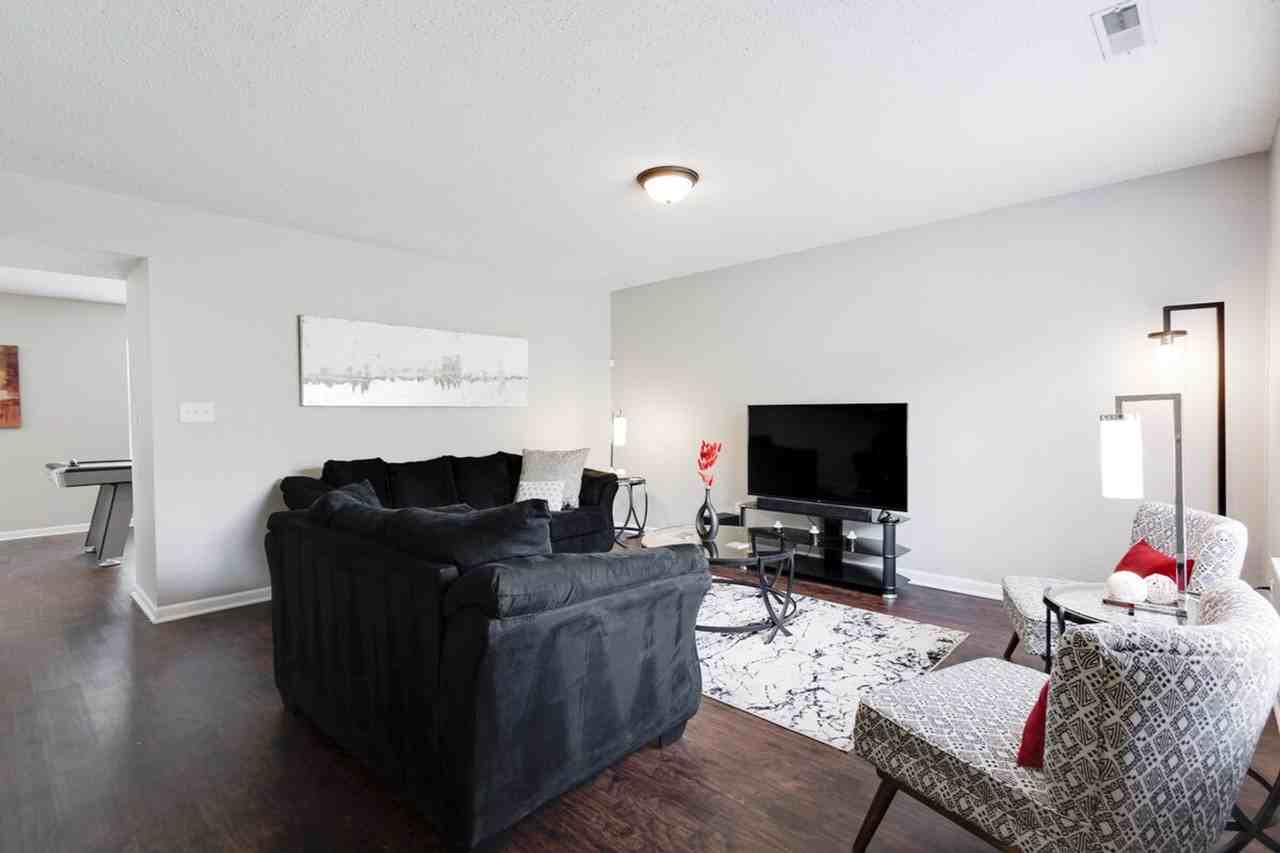 9928 Comb Run Ct #1285098P - Photo 5 of 42